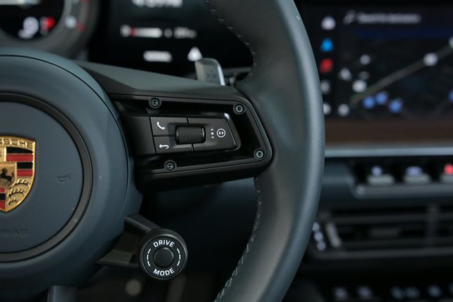 2025 Porsche 911 Turbo S Cabriolet - 23040575 - 46