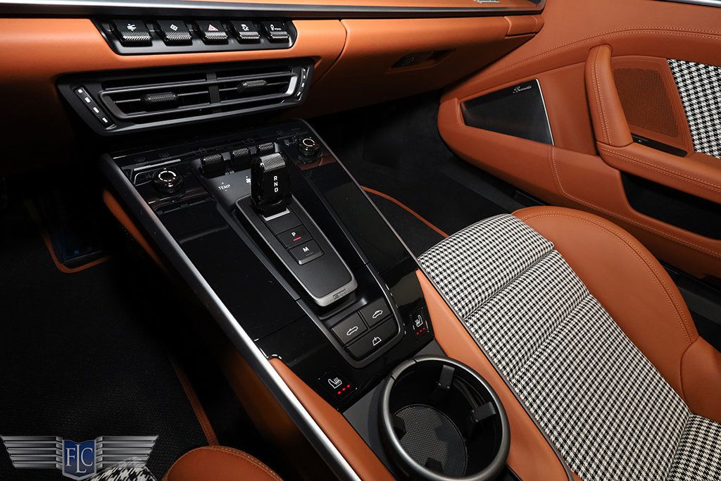 2025 Porsche 911 Turbo S Cabriolet - 23038395 - 30