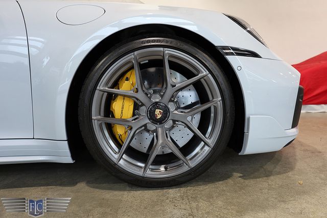 2025 Porsche 911 Turbo S Cabriolet - 23038395 - 41