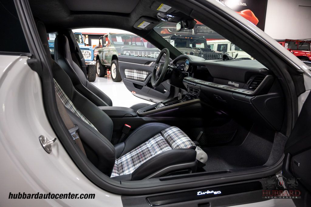 2025 Porsche 911 Turbo 50  - 22973525 - 24