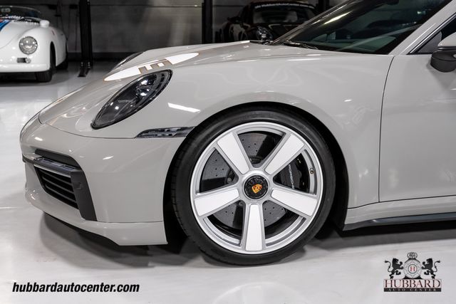 2025 Porsche 911 Turbo 50  - 22973525 - 64