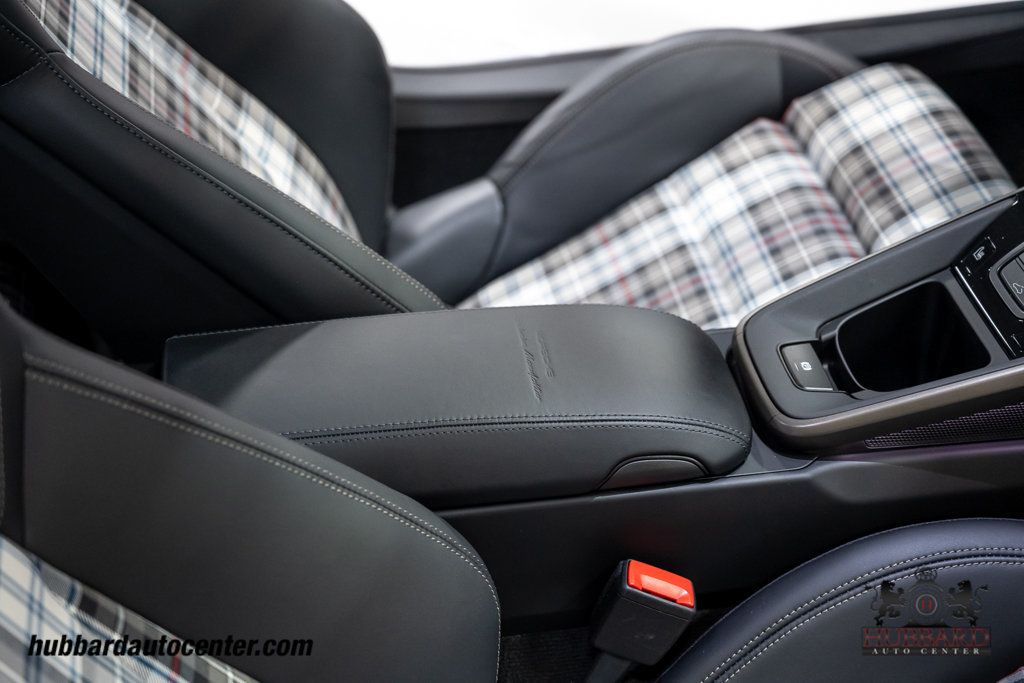 2025 Porsche 911 Turbo 50  - 22973525 - 82