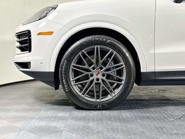 2025 Porsche Cayenne AWD - 23093904 - 29