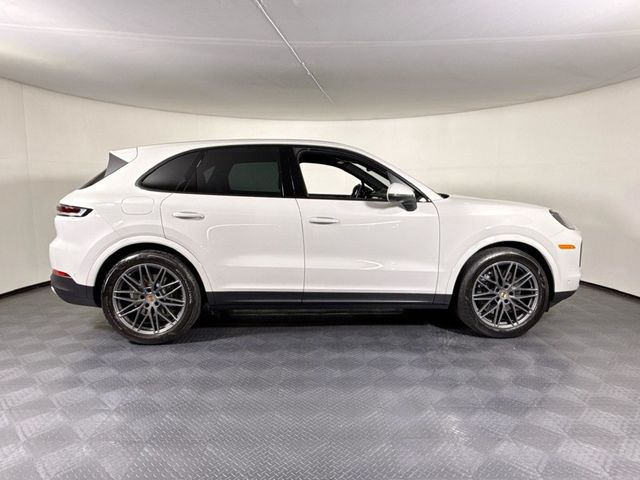2025 Porsche Cayenne AWD - 23093904 - 7