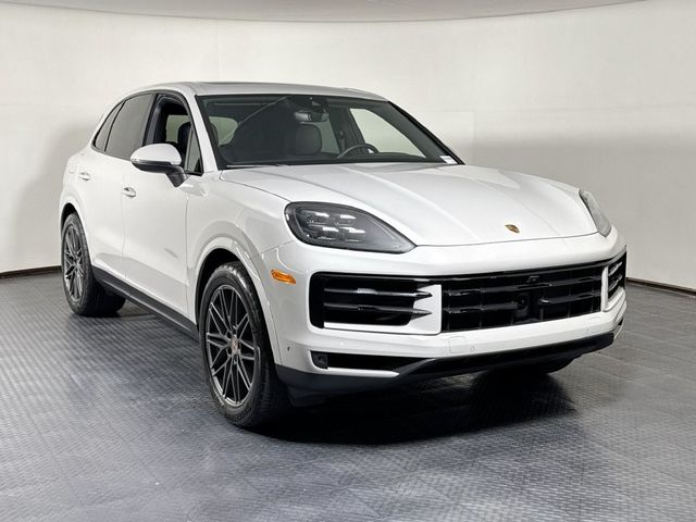 2025 Porsche Cayenne AWD - 23093904 - 8