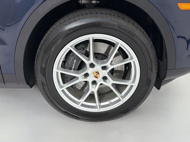 2025 Porsche Cayenne AWD - 23038890 - 35