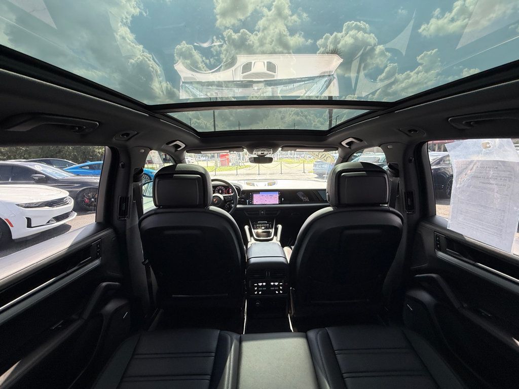 2025 Porsche Cayenne AWD - 23064064 - 26