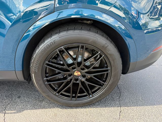 2025 Porsche Cayenne AWD - 23064064 - 39