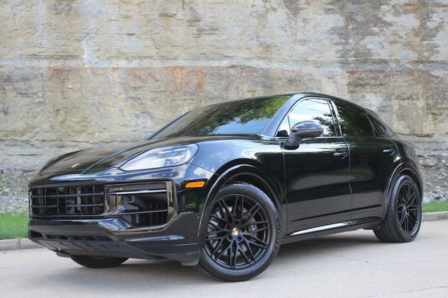 2025 Porsche Cayenne Coupe AWD - 23035172 - 0