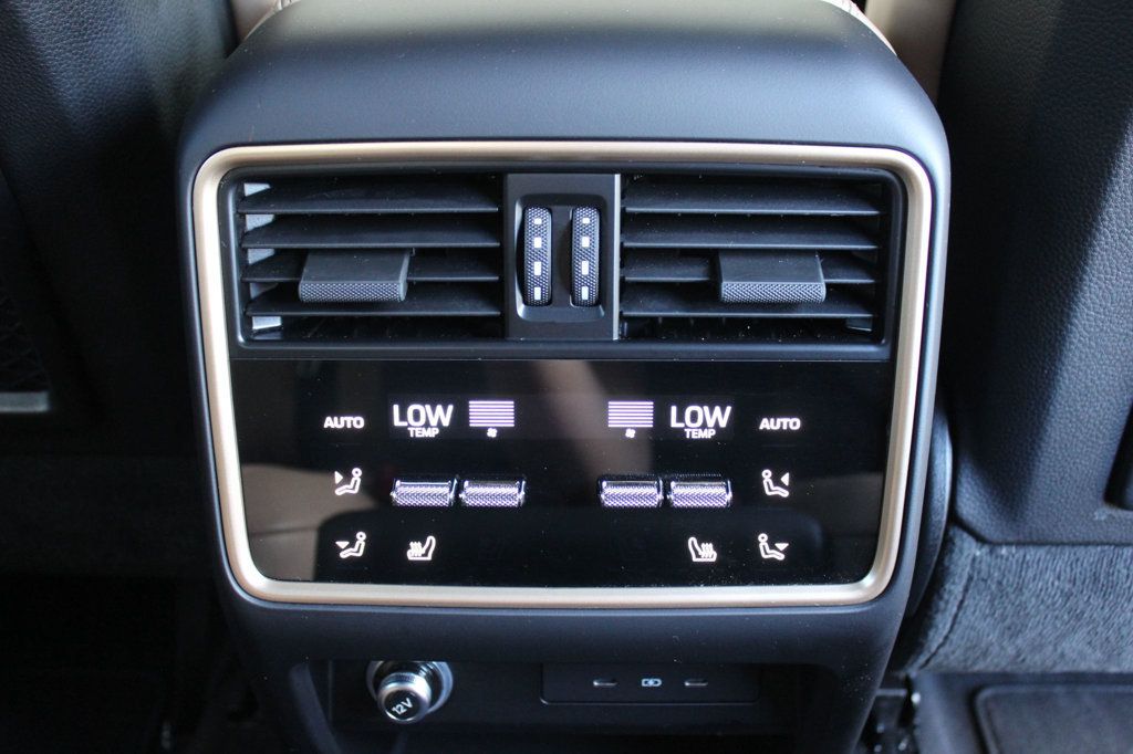 2025 Porsche Cayenne Coupe AWD - 23035172 - 34