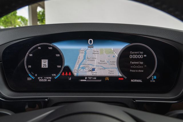 2025 Porsche Cayenne Coupe AWD - 23034450 - 16