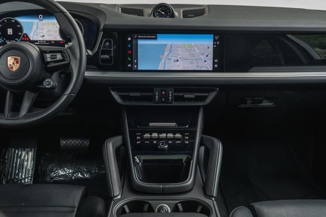 2025 Porsche Cayenne Coupe AWD - 23034450 - 17