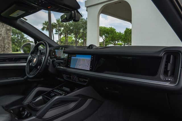 2025 Porsche Cayenne Coupe AWD - 23034450 - 27