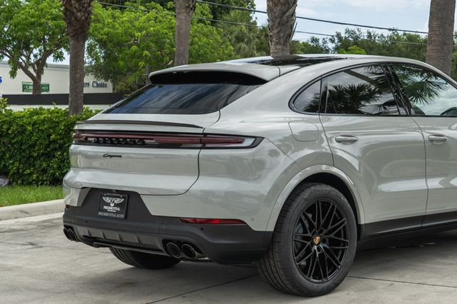 2025 Porsche Cayenne Coupe AWD - 23034450 - 6