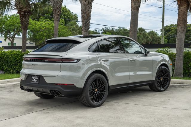 2025 Porsche Cayenne Coupe AWD - 23034450 - 7