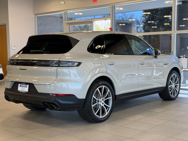 2025 Porsche Cayenne E-Hybrid AWD - 23097667 - 11