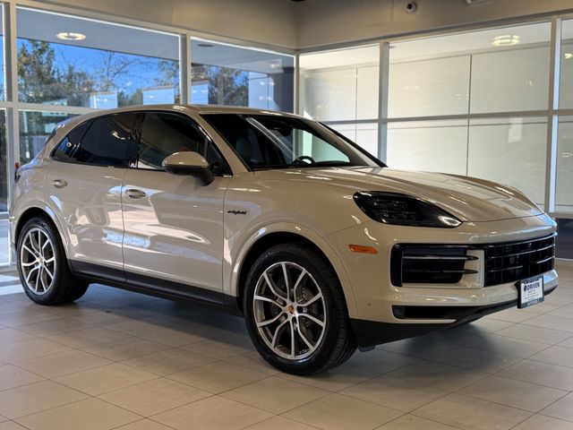 2025 Porsche Cayenne E-Hybrid AWD - 23097667 - 5