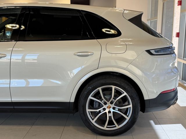 2025 Porsche Cayenne E-Hybrid AWD - 23097667 - 8