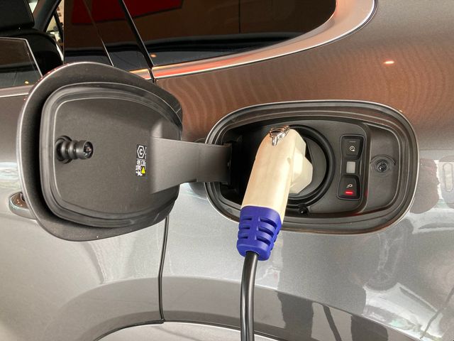 2025 Porsche Cayenne E-Hybrid AWD - 22955791 - 38