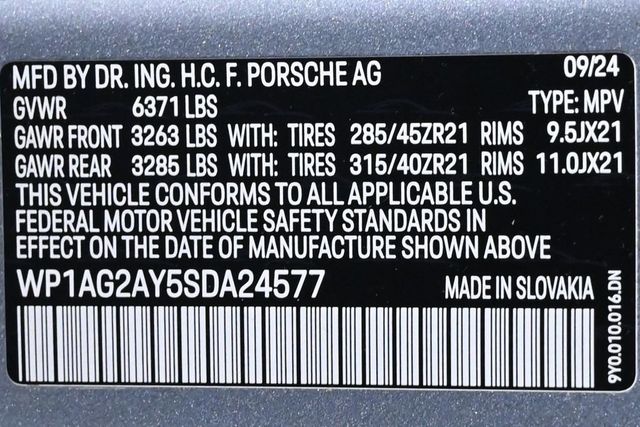 2025 Porsche Cayenne GTS - 23026377 - 27