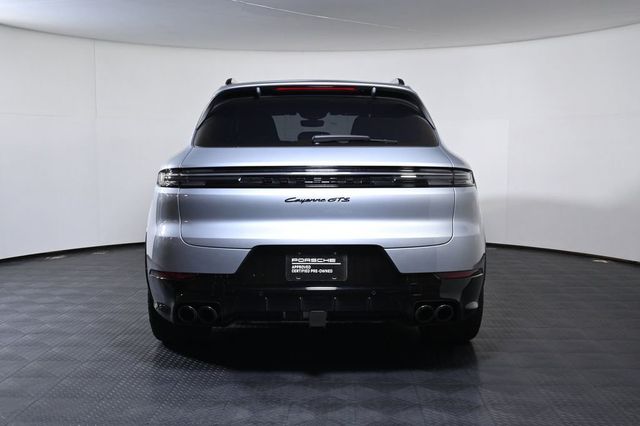 2025 Porsche Cayenne GTS - 23026377 - 5
