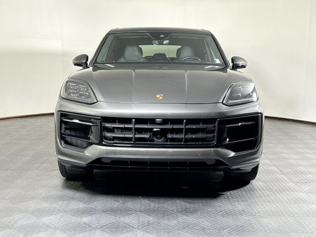 2025 Porsche Cayenne GTS - 23085448 - 9