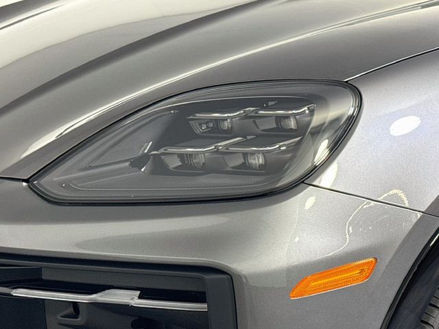 2025 Porsche Cayenne GTS - 23085448 - 26