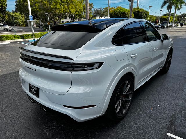 2025 Porsche Cayenne GTS Coupe AWD - 22956149 - 3