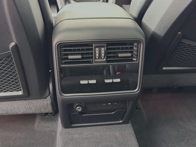 2025 Porsche Cayenne S AWD - 23038869 - 28