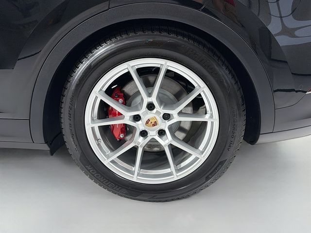 2025 Porsche Cayenne S AWD - 23038869 - 35