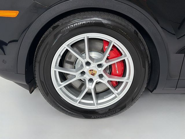 2025 Porsche Cayenne S AWD - 23038869 - 36