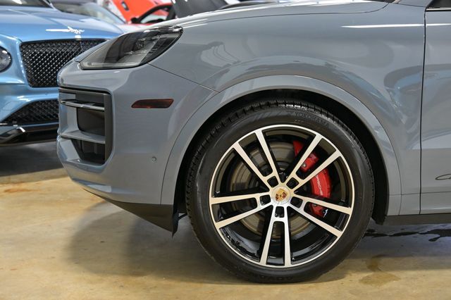 2025 Porsche Cayenne S Coupe AWD - 23007101 - 12