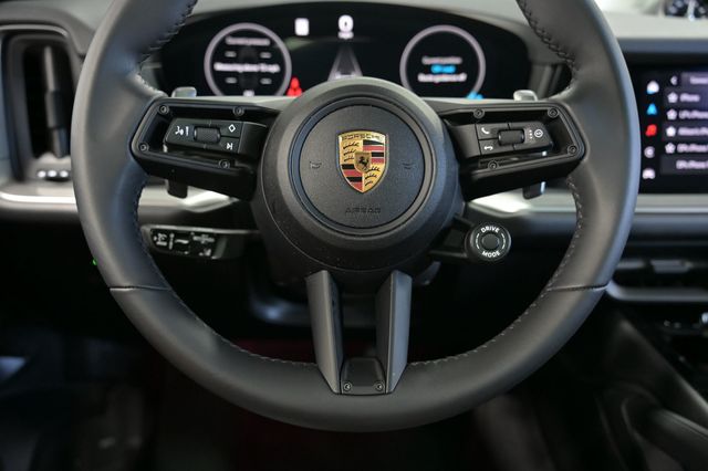 2025 Porsche Cayenne S Coupe AWD - 23007101 - 39