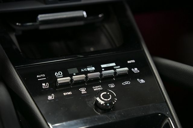 2025 Porsche Cayenne S Coupe AWD - 23007101 - 44