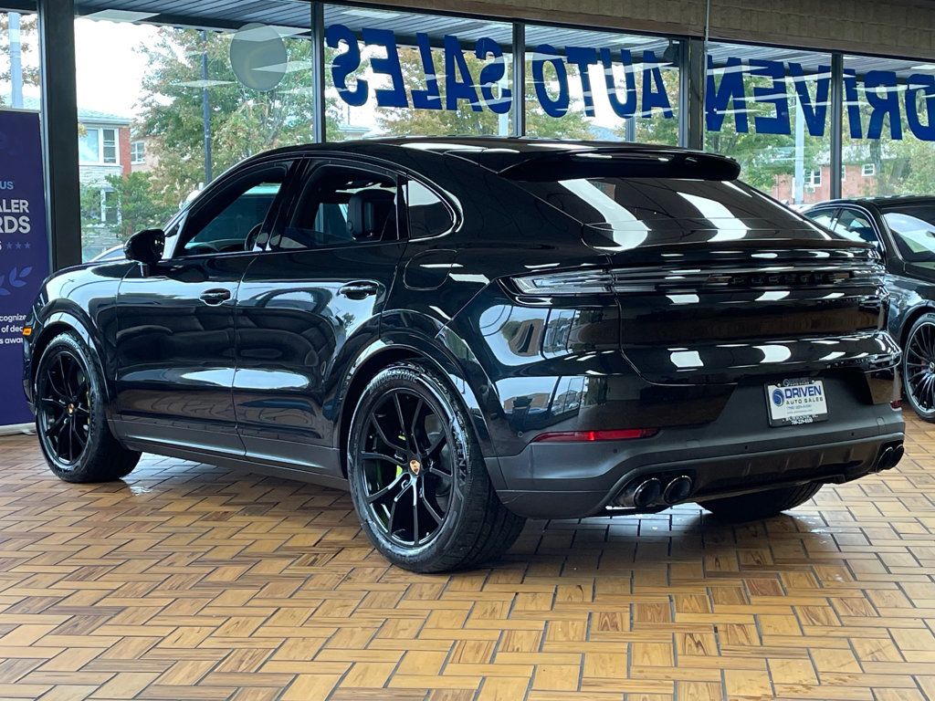 2025 Porsche Cayenne S E-Hybrid Coupe AWD - 23095614 - 11