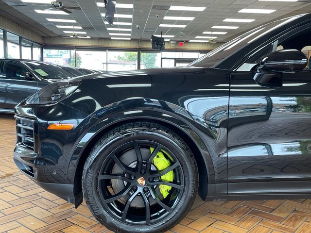 2025 Porsche Cayenne S E-Hybrid Coupe AWD - 23095614 - 4
