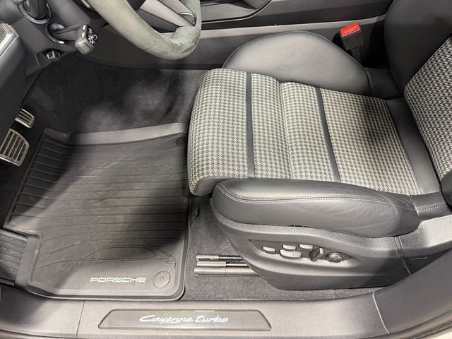 2025 Porsche Cayenne Turbo E-Hybrid Coupe AWD - 23065574 - 16