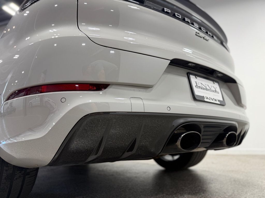 2025 Porsche Cayenne Turbo E-Hybrid Coupe AWD - 23065574 - 28
