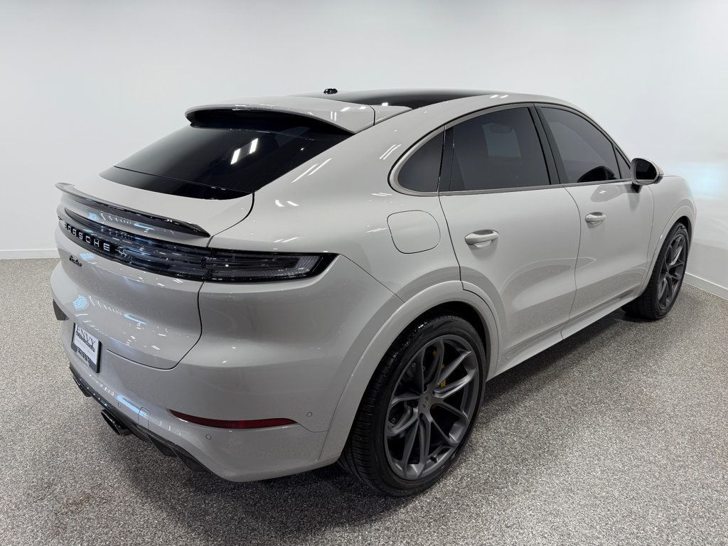 2025 Porsche Cayenne Turbo E-Hybrid Coupe AWD - 23065574 - 43