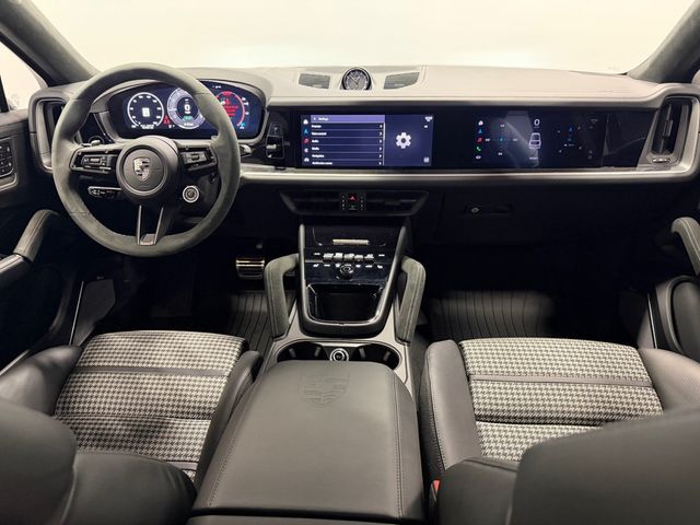 2025 Porsche Cayenne Turbo E-Hybrid Coupe AWD - 23065574 - 52