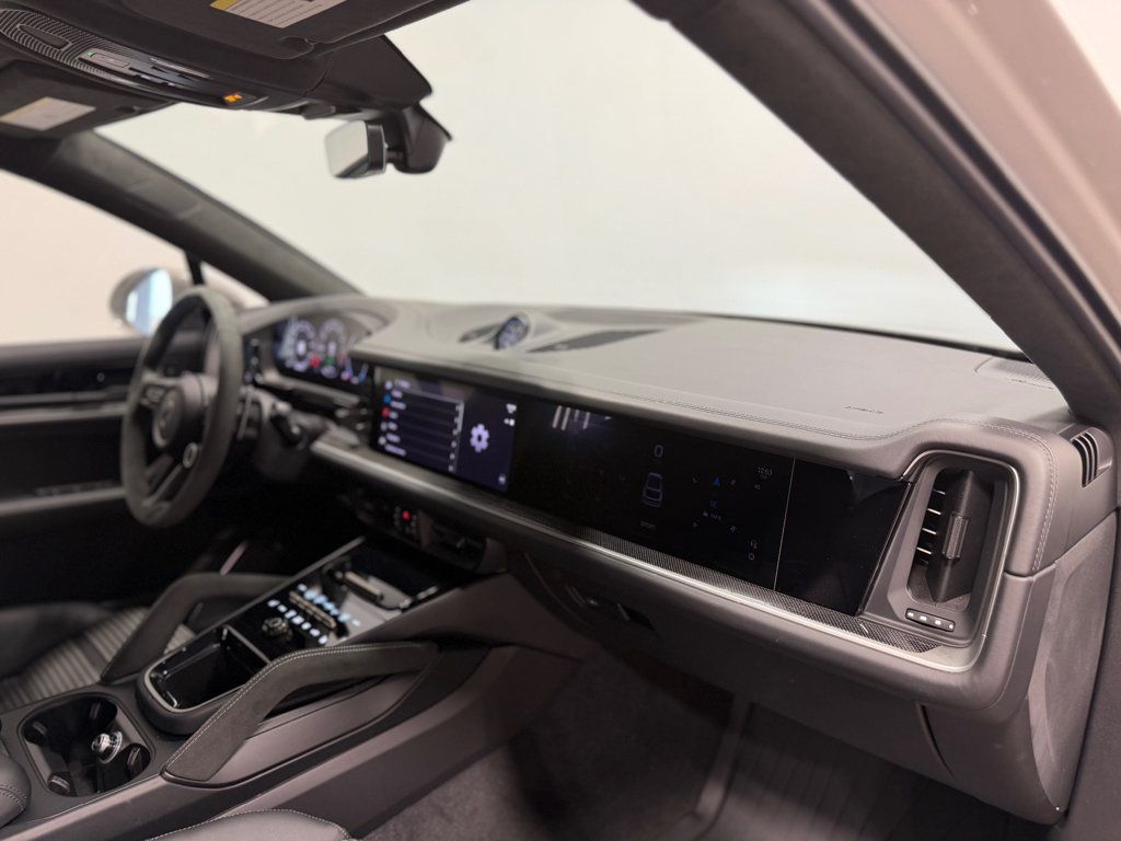 2025 Porsche Cayenne Turbo E-Hybrid Coupe AWD - 23065574 - 56