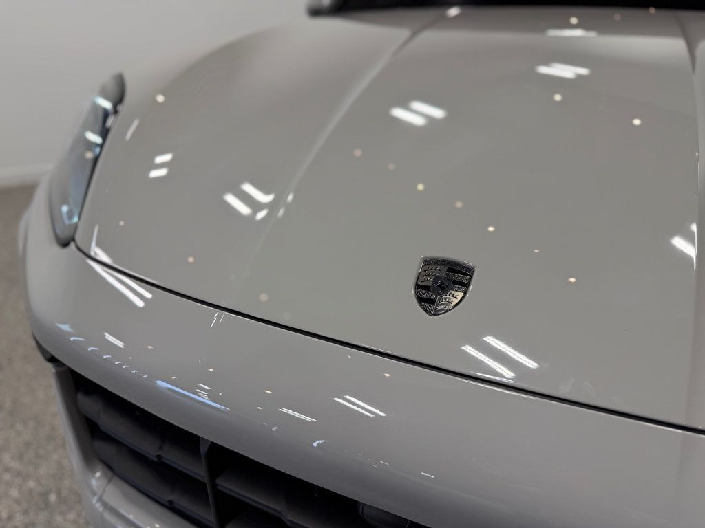 2025 Porsche Cayenne Turbo E-Hybrid Coupe AWD - 23065574 - 7