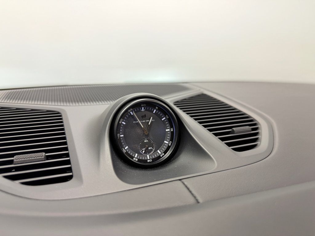 2025 Porsche Cayenne Turbo E-Hybrid Coupe AWD - 23065574 - 81