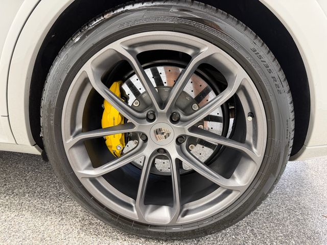 2025 Porsche Cayenne Turbo E-Hybrid Coupe AWD - 23065574 - 84