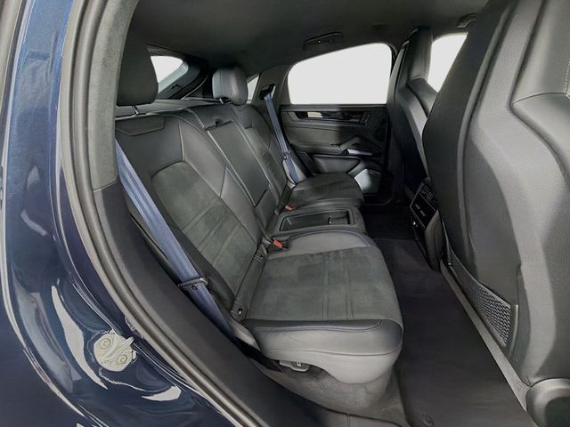 2025 Porsche Cayenne Turbo GT Coupe AWD - 23012037 - 28