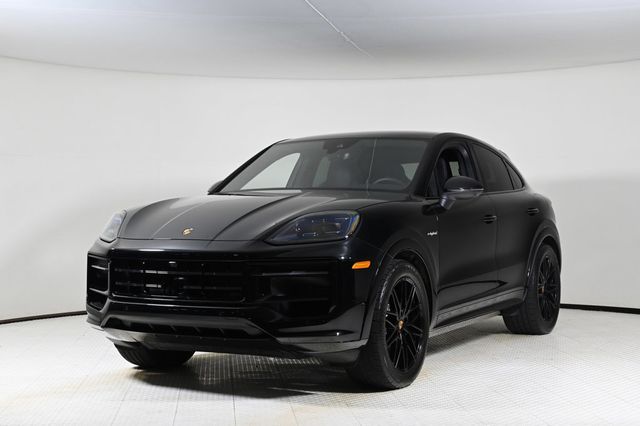 2025 Porsche Cayenne E-Hybrid Coupe S - 22915929 - 0