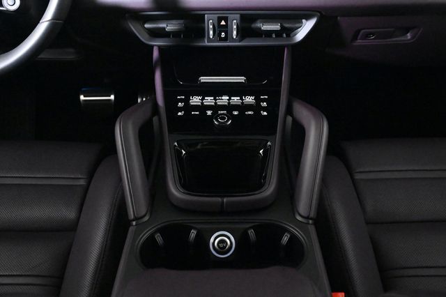 2025 Porsche Cayenne E-Hybrid Coupe S - 22915929 - 16