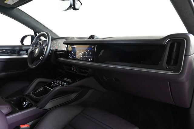 2025 Porsche Cayenne E-Hybrid Coupe S - 22915929 - 17