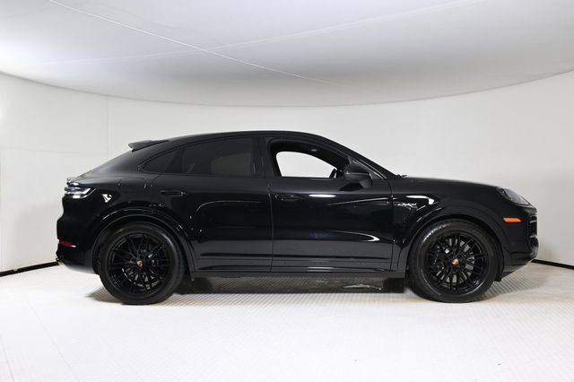 2025 Porsche Cayenne E-Hybrid Coupe S - 22915929 - 7