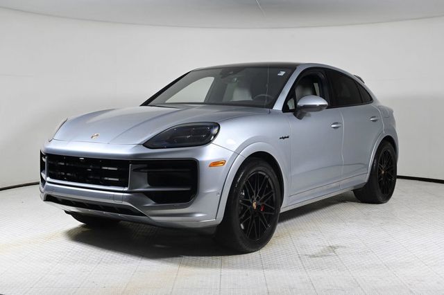 2025 Porsche Cayenne E-Hybrid Coupe S - 22968821 - 0